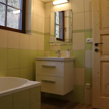 Dřevěnice V Brodské * Nový Hrozenkov